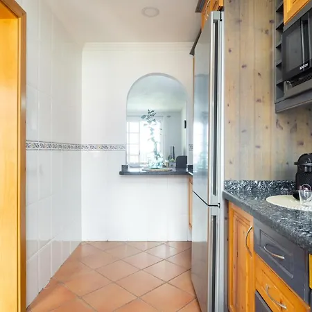 아파트 Home2book Stunning Sea View