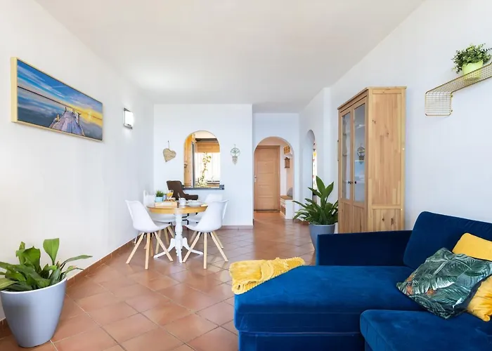 Home2book Stunning Sea View Apartamento