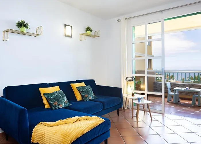 Home2book Stunning Sea View Апартаменты