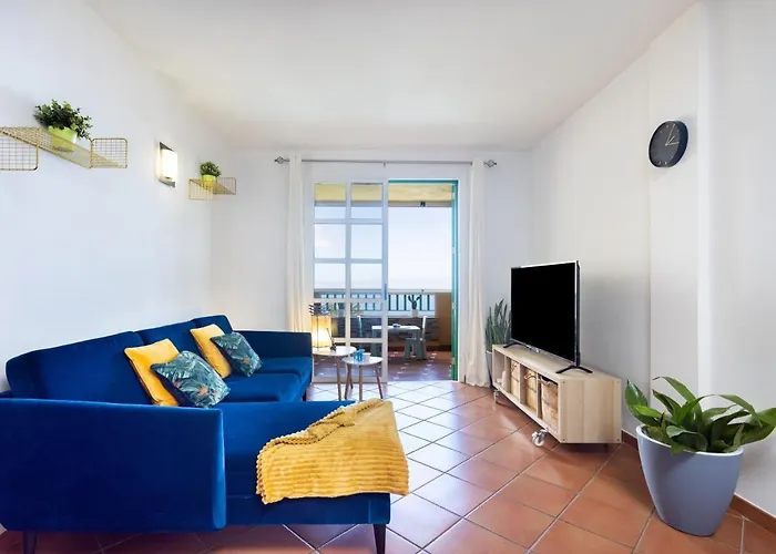 Home2book Stunning Sea View Апартаменты *