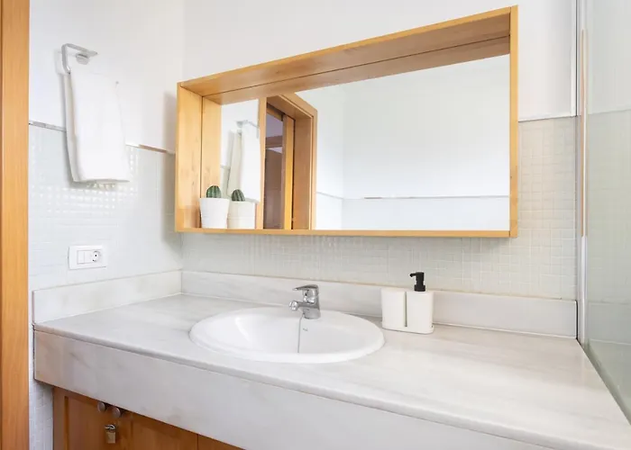 Апартаменты Home2book Stunning Sea View Санта-Урсула